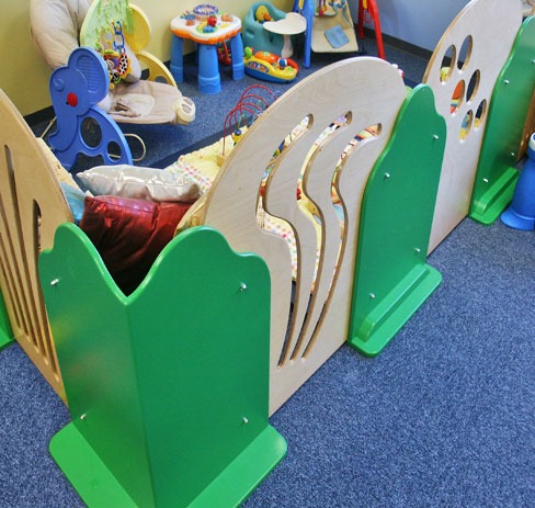Nursery play screens with wave cut outs